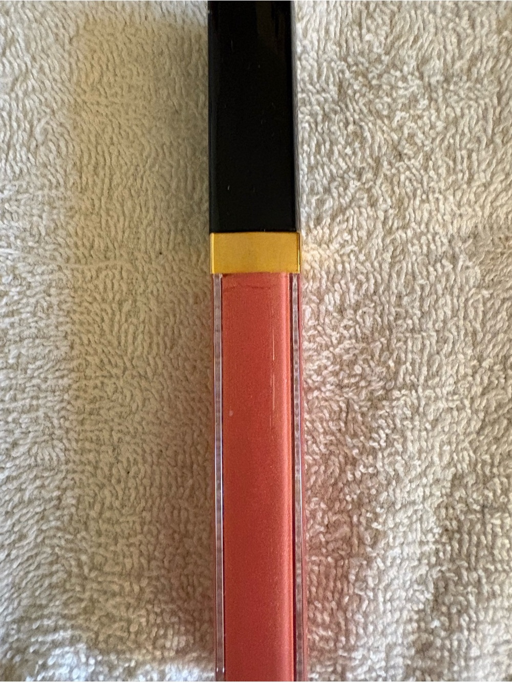 Rouge coco gloss 744